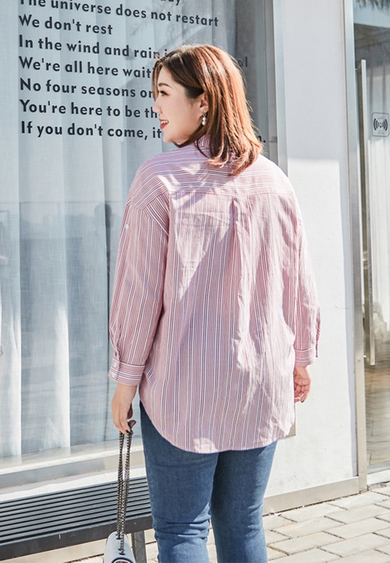 Picture of Red Stripe Front Pocket Plus Size Ladies Shirt