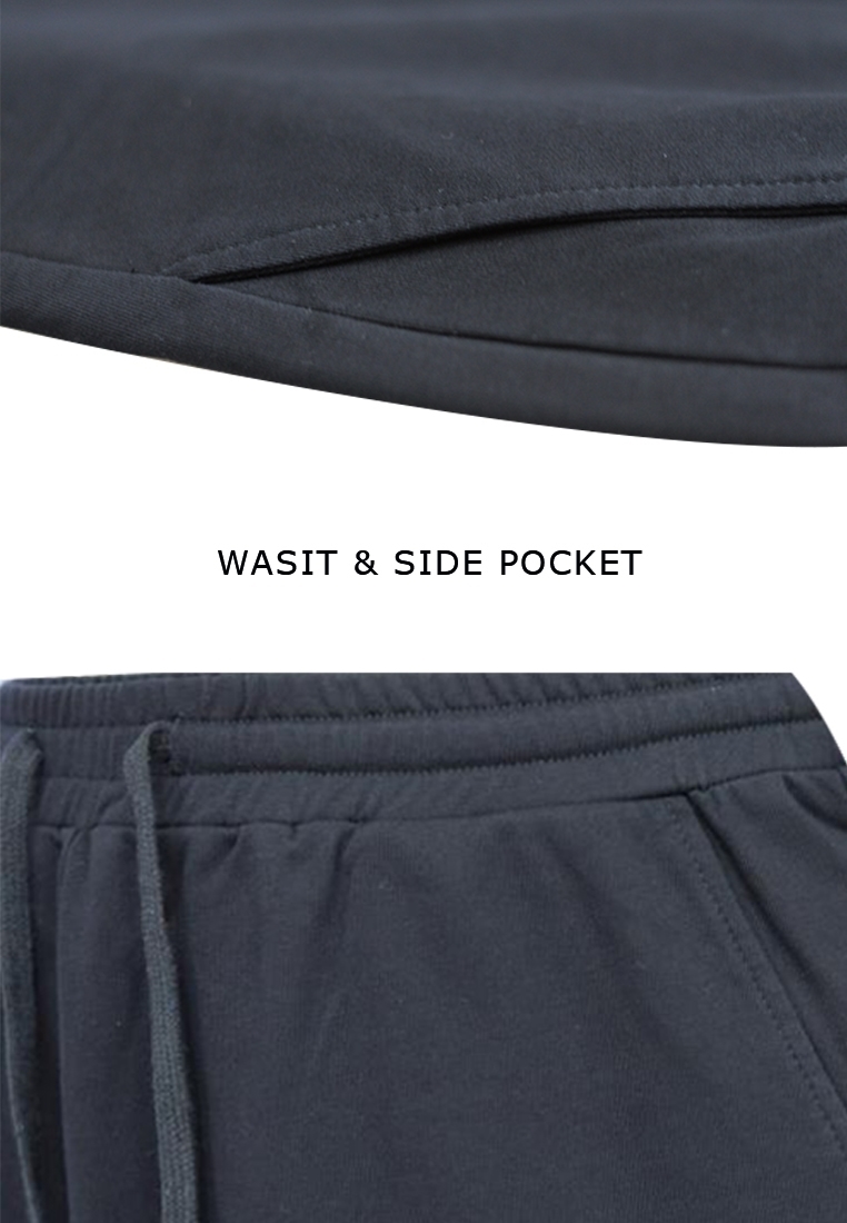 Pocket design of Plus size plain cotton sweat shorts in black color.