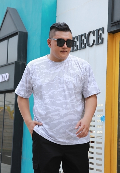 Plus  Size Print Dry Fit T Shirt in white color.